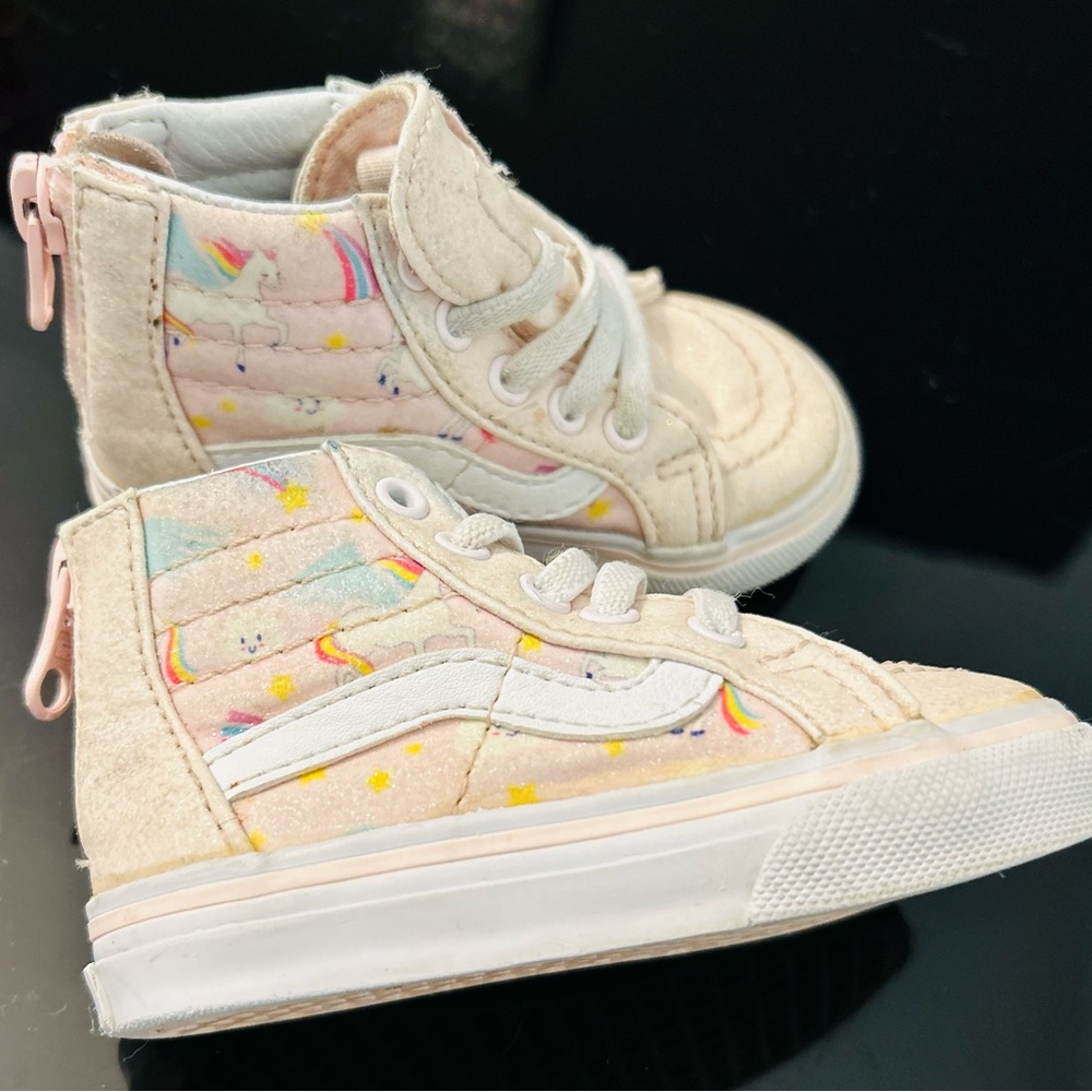 Size 4C Children’s Vans